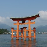 <span>厳島神社</span>にカップルで　満潮時間・干潮時間のおすすめ観光方法は？
